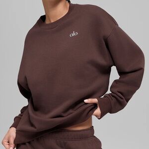 Alo Yoga Accolade Crew Neck Pullover Brownstone Size XL Sweatshirt Unisex